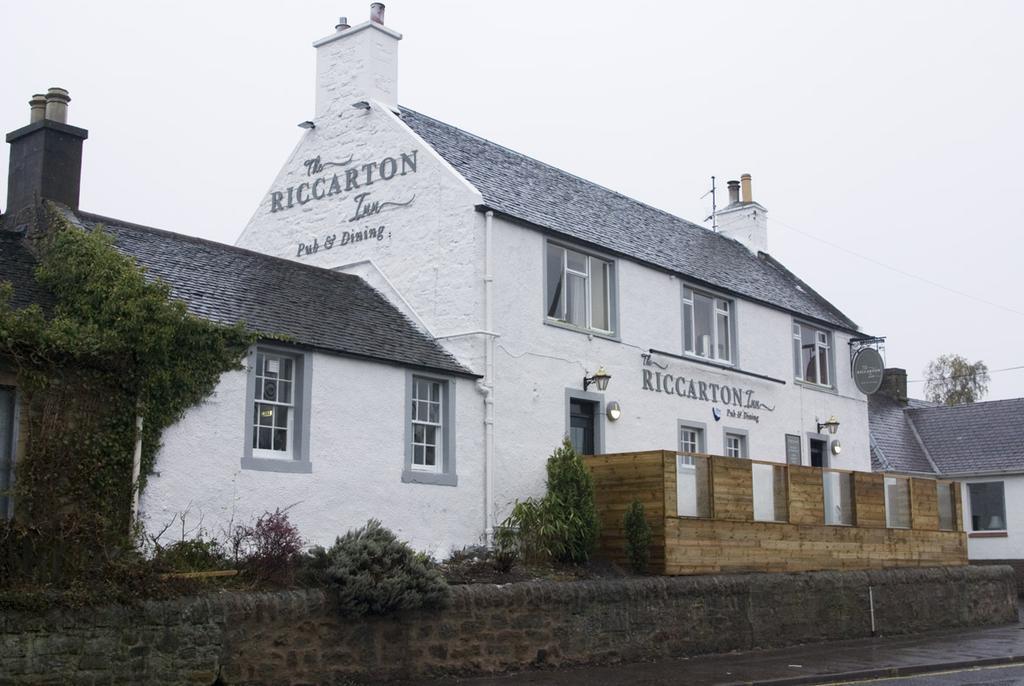 Riccarton Inn Currie Exteriér fotografie